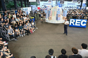 香港警隊舉行大型招募體驗日，吸引近千名投考者