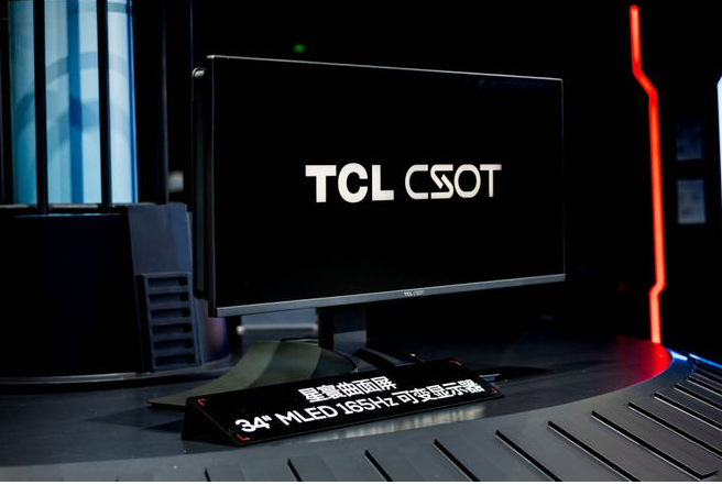 TCL 華星在 ChinaJoy 展示革命性可變曲率電競顯示器